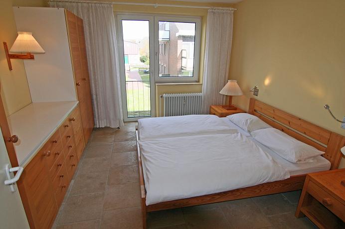 Schlafzimmer Eltern